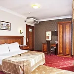 غراند إيوبوغلو اسطنبول