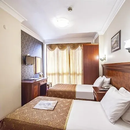 Grand Eyuboglu 3* İstanbul