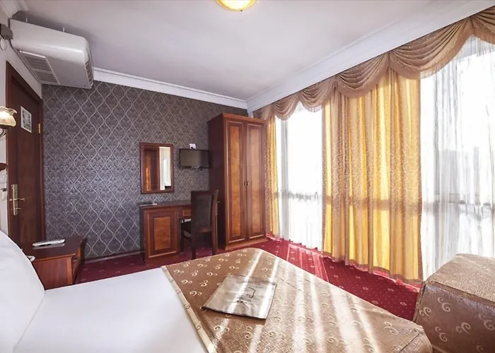 Grand Eyuboglu מלון 3*