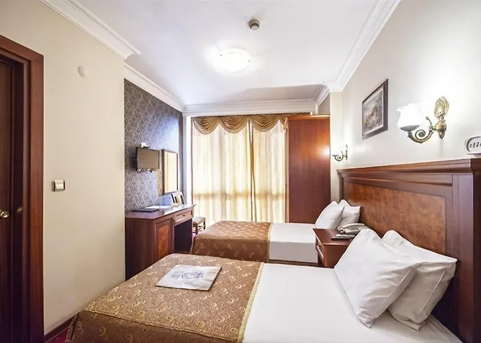 Grand Eyuboglu 3* איסטמבול