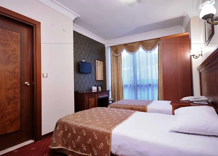 Grand Eyuboglu Szálloda 3*